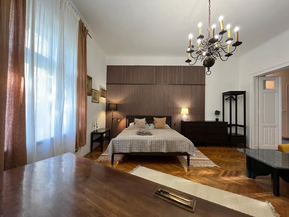 Hillside Luxury Residence Budapest With Free Garage ภายนอก รูปภาพ
